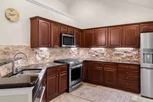 30 Wildwood Dr, Georgetown, TX 78633 - Photo 7
