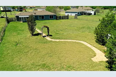 152 Round Up Drive, Liberty Hill, TX 78642 - Photo 5