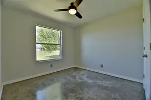 152 Round Up Dr, Liberty Hill, TX 78642 - Photo 15