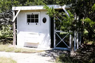 152 Round Up Dr, Liberty Hill, TX 78642 - Photo 27