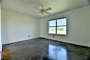 152 Round Up Dr, Liberty Hill, TX 78642 - Photo 17
