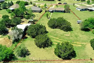 152 Round Up Dr, Liberty Hill, TX 78642 - Photo 25