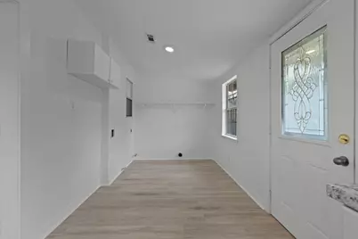 2703 E Cesar Chavez Street, Austin, TX 78702 - Photo 19