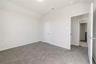 134 Finley St, Hutto, TX 78634 - Photo 25