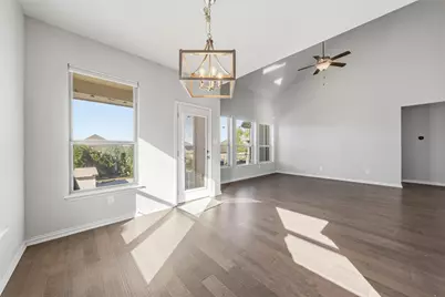 134 Finley Street, Hutto, TX 78634 - Photo 9