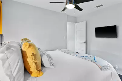 13919 Hummingbird Lane, Austin, TX 78732 - Photo 19