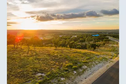 1853 Paradise Parkway, Canyon Lake, TX 78133 - Photo 9