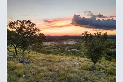 1853 Paradise Parkway, Canyon Lake, TX 78133 - Photo 15