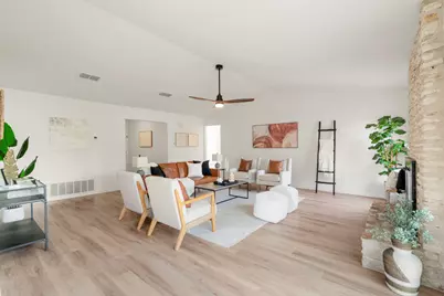 4911 White Elm Drive, Austin, TX 78749 - Photo 7