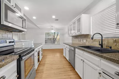 2206 Castlewood Trail, Leander, TX 78641 - Photo 13