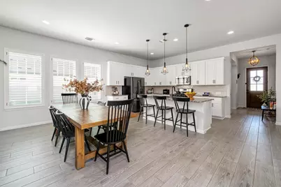 7912 Catbird Lane, Austin, TX 78744 - Photo 9