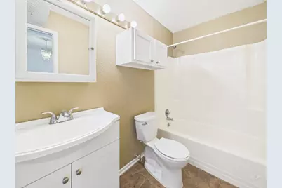 910 Duncan Lane #26, Austin, TX 78705 - Photo 11