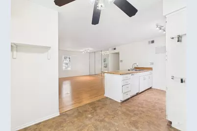 910 Duncan Lane #26, Austin, TX 78705 - Photo 17