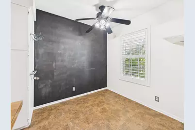 910 Duncan Lane #26, Austin, TX 78705 - Photo 15