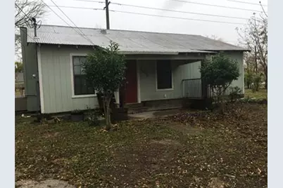 1100 Chihuahua Street, Lockhart, TX 78644 - Photo 1