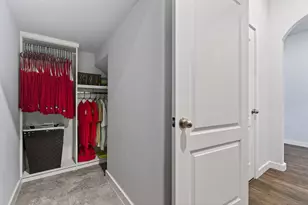 157 Firethorn Dr, Buda, TX 78610 - Photo 27