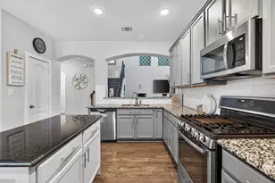 157 Firethorn Dr, Buda, TX 78610 - Photo 9