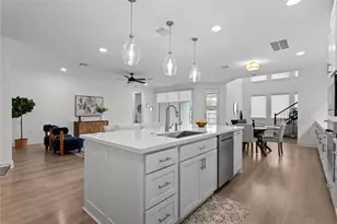 7913 Edmondson Bnd, Austin, TX 78744 - Photo 7