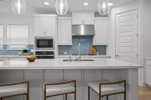 7913 Edmondson Bnd, Austin, TX 78744 - Photo 5