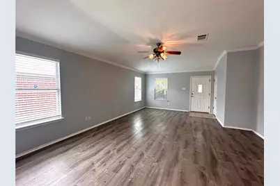 202 Lucky Clover Lane, Hutto, TX 78634 - Photo 5