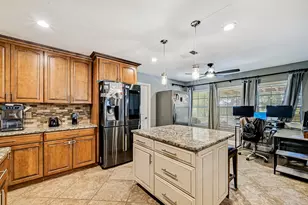 104 N Sumac Ln, Georgetown, TX 78633 - Photo 15