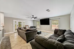 104 N Sumac Ln, Georgetown, TX 78633 - Photo 9