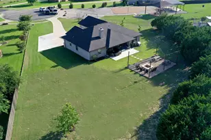 220 Angela Dr, Liberty Hill, TX 78642 - Photo 37