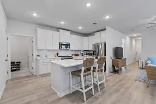 5310 Mulberry Grove Ln, Austin, TX 78723 - Photo 11