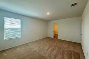 128 Ghost Stories Wy, Hutto, TX 78634 - Photo 17