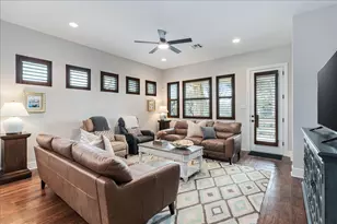 23 Prestonwood Cir, Lakeway, TX 78734 - Photo 9