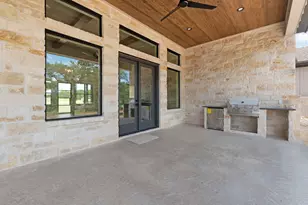 209 Burnet Oaks Dr, Burnet, TX 78611 - Photo 39