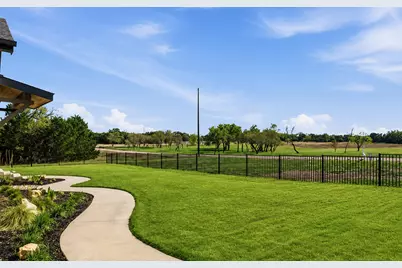 209 Burnet Oaks Drive, Burnet, TX 78611 - Photo 3