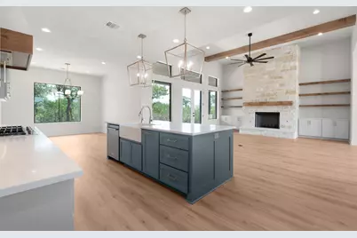 209 Burnet Oaks Drive, Burnet, TX 78611 - Photo 13