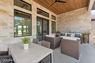 209 Burnet Oaks Dr, Burnet, TX 78611 - Photo 37