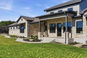 209 Burnet Oaks Dr, Burnet, TX 78611 - Photo 1