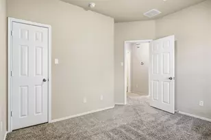 1310 W Parmer Ln, Austin, TX 78727 - Photo 21