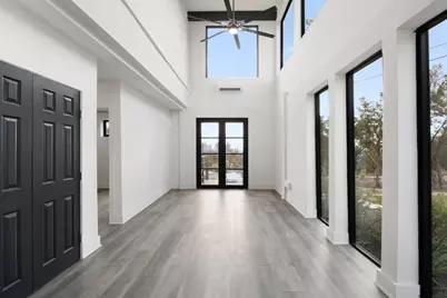 8610 Grandview Drive, Jonestown, TX 78645 - Photo 27