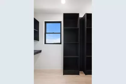 8610 Grandview Drive, Jonestown, TX 78645 - Photo 23