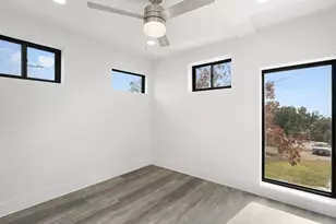 8610 Grandview Dr, Jonestown, TX 78645 - Photo 29