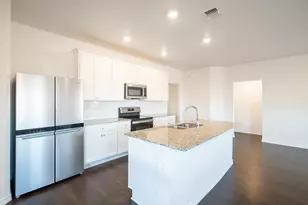 608 Double Vision Rd, Jarrell, TX 76537 - Photo 9