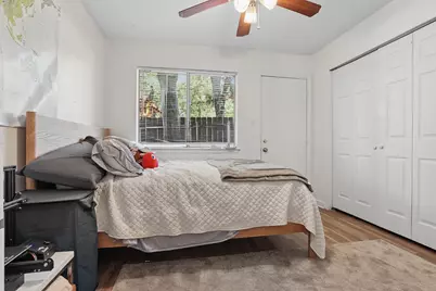 1010 W 23rd Street #5, Austin, TX 78705 - Photo 9