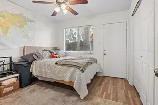 1010 W 23rd St, Austin, TX 78705 - Photo 11