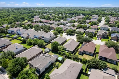1049 Regency Lane, Round Rock, TX 78665 - Photo 29