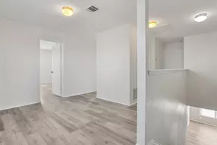 11853 Gaelic Dr, Austin, TX 78754 - Photo 19