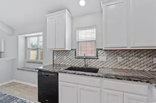 1083 Zeus Cir, Round Rock, TX 78665 - Photo 9