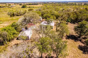 659 Fox Ln, Lockhart, TX 78644 - Photo 31