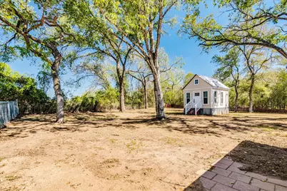 659 Fox Lane, Lockhart, TX 78644 - Photo 25