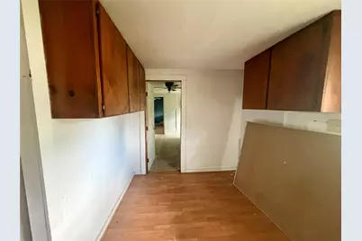 808 W Boundary Street, Giddings, TX 78942 - Photo 15