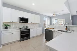 1209 Alpine Mountain Dr, Leander, TX 78641 - Photo 11