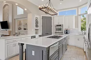 25616 Kahala Sunset Ct, Spicewood, TX 78669 - Photo 17